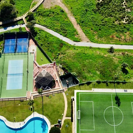 Apartment Lunamar Beachfront With Swimming Pool, Football, Tennis, Paddle And Basketball Courts - Eaw Homes Marbella