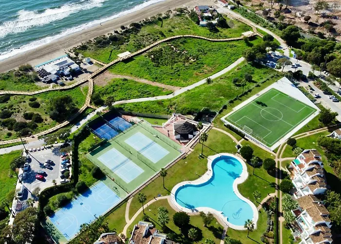 Lunamar Beachfront With Swimming Pool, Football, Tennis, Paddle And Basketball Courts - Eaw Homes Μαρμπέλλα