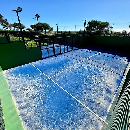 Lunamar Beachfront With Swimming Pool, Football, Tennis, Paddle And Basketball Courts - Eaw Homes Appartement Marbella